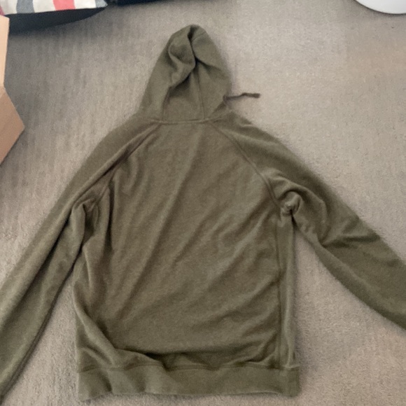 Dark green sweatshirt - Picture 2 of 2